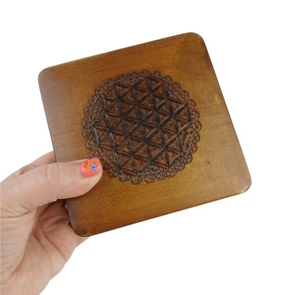 Vintage Polish Handcrafted Wooden Box Central European Pyrography Design - Picture 2 of 10